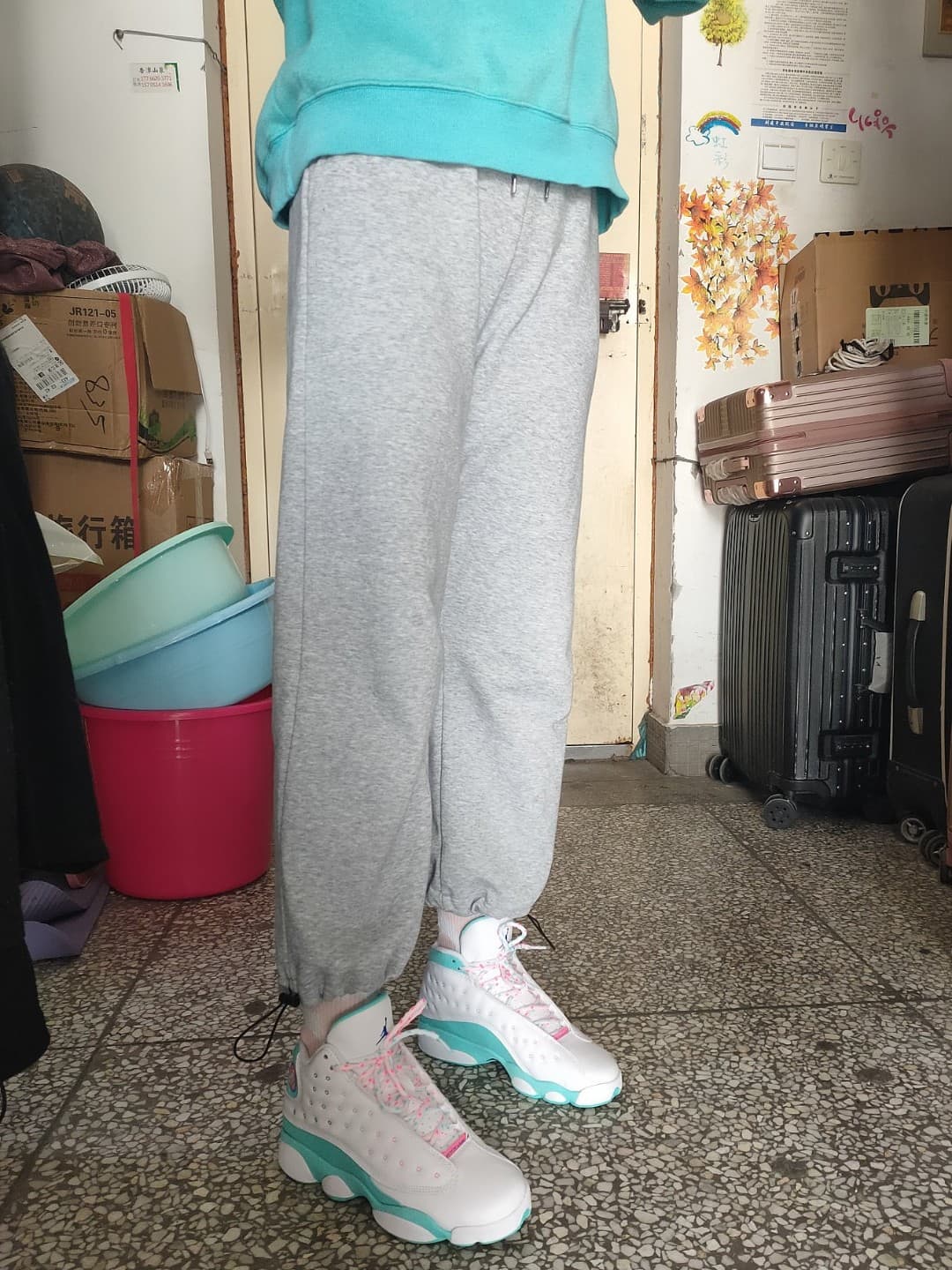 Jordan Air Jordan 13 Aurora Green - фото покупателя Юра