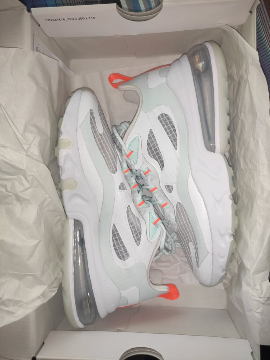 Nike Air Max 270 React SE Hyper Crimson White Teal-Tint - photo of buyer Аня