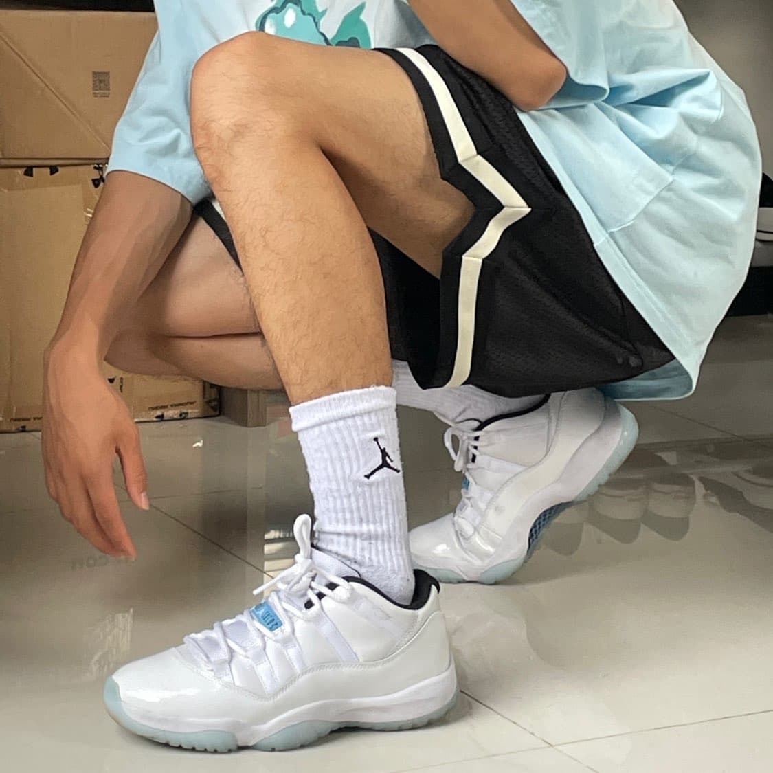 Jordan Air Jordan 11 retro low "legend blue" - фото покупателя Денис