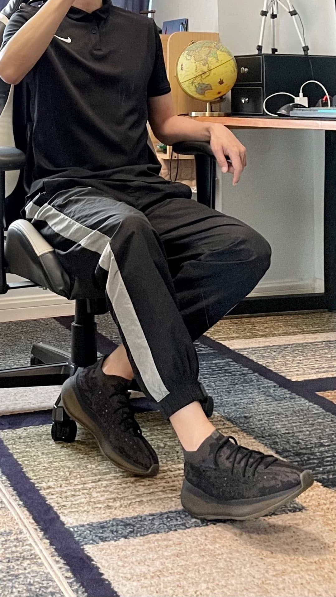 adidas originals Yeezy Boost 380 "Onyx" - photo of buyer Илья
