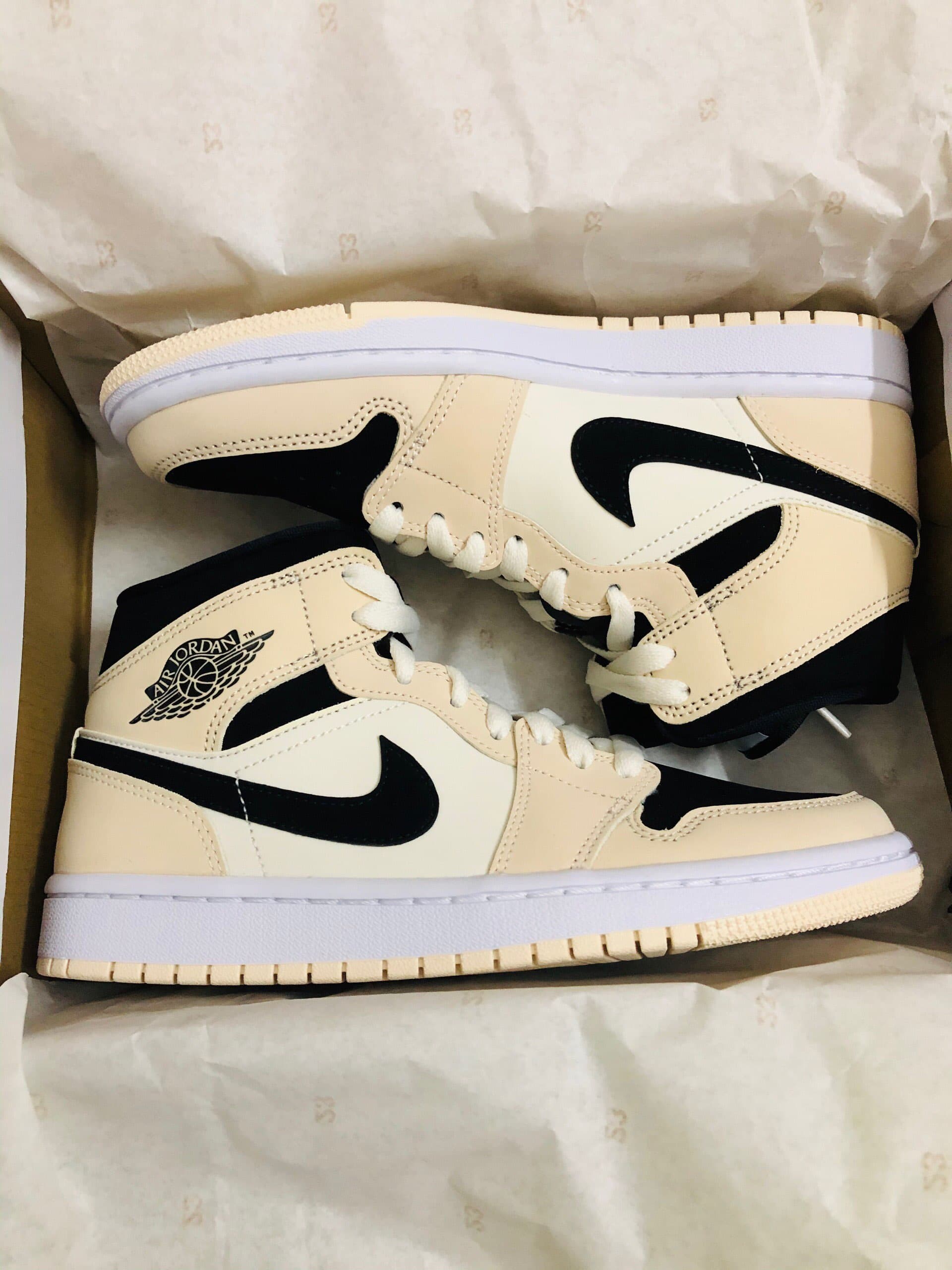 Jordan Air Jordan 1 mid "barely orange" - photo of buyer Вера