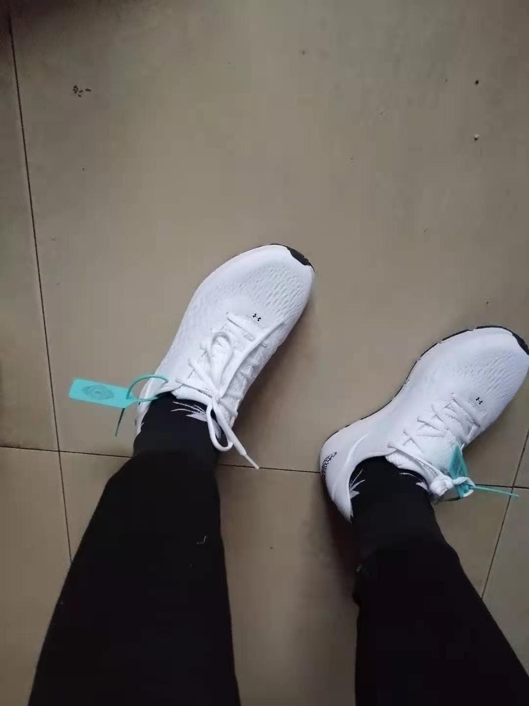Under Armour Hovr Sonic 3 - фото покупателя Саша