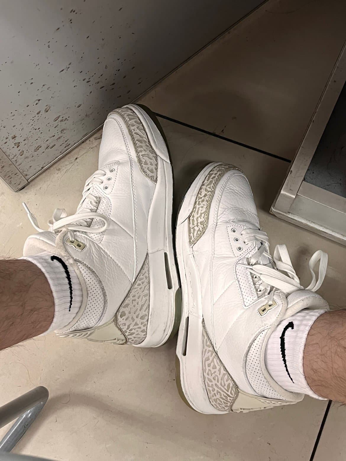 Jordan Air Jordan 3 retro pure white 2018 - фото покупателя Юрий