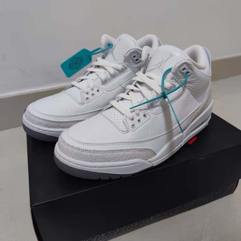 Jordan Air Jordan 3 retro pure white 2018 - фото покупателя Борис