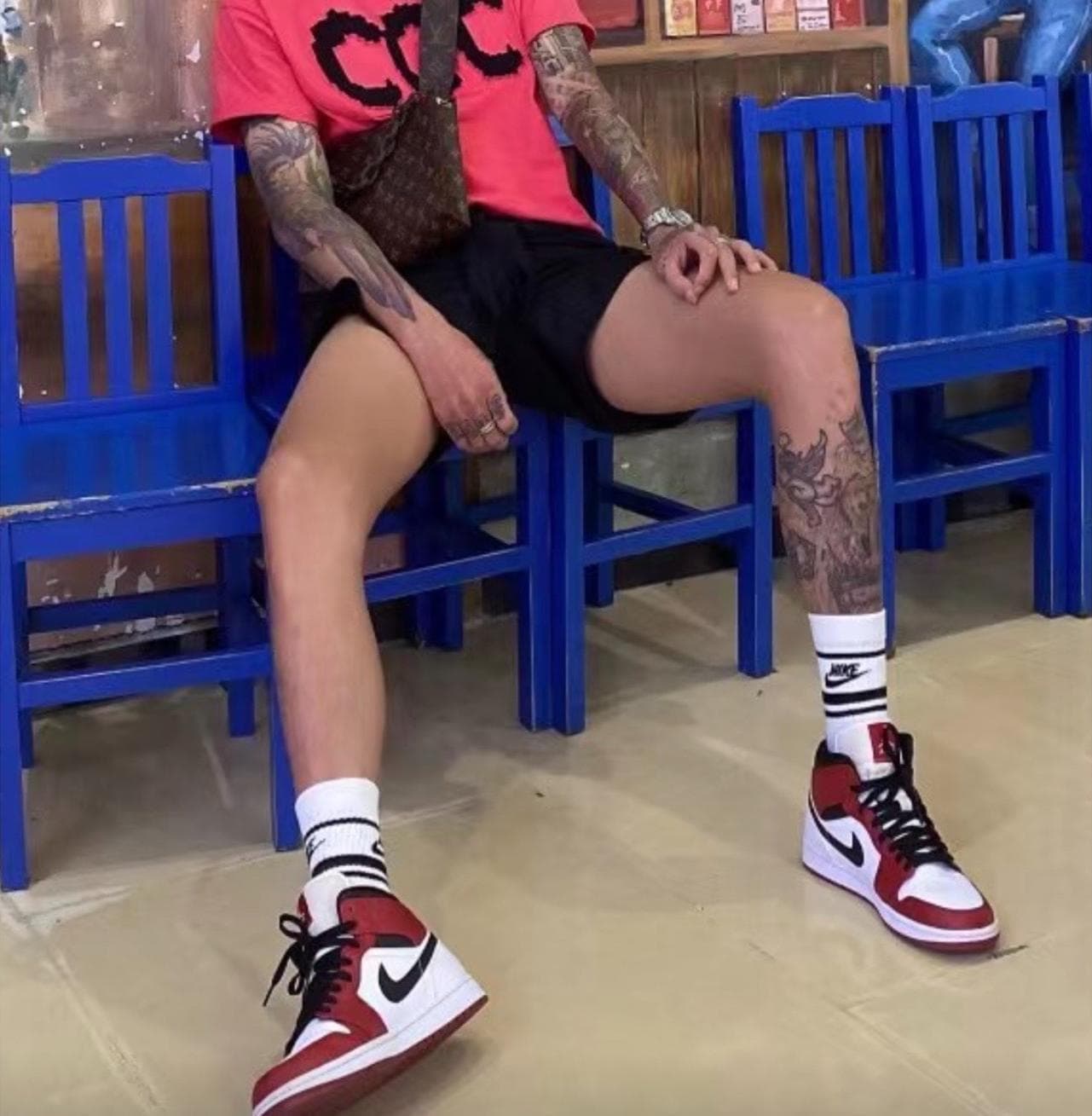 Jordan Air Jordan 1 mid "chicago" - фото покупателя Николай