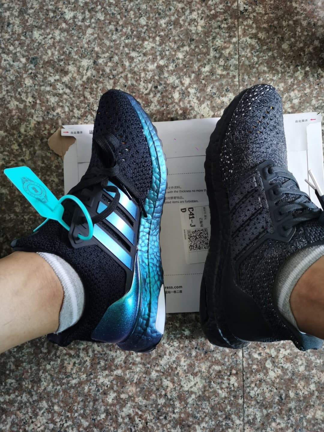 adidas UltraBoost Clima Iridescent Pack — Black - фото покупателя Руслан