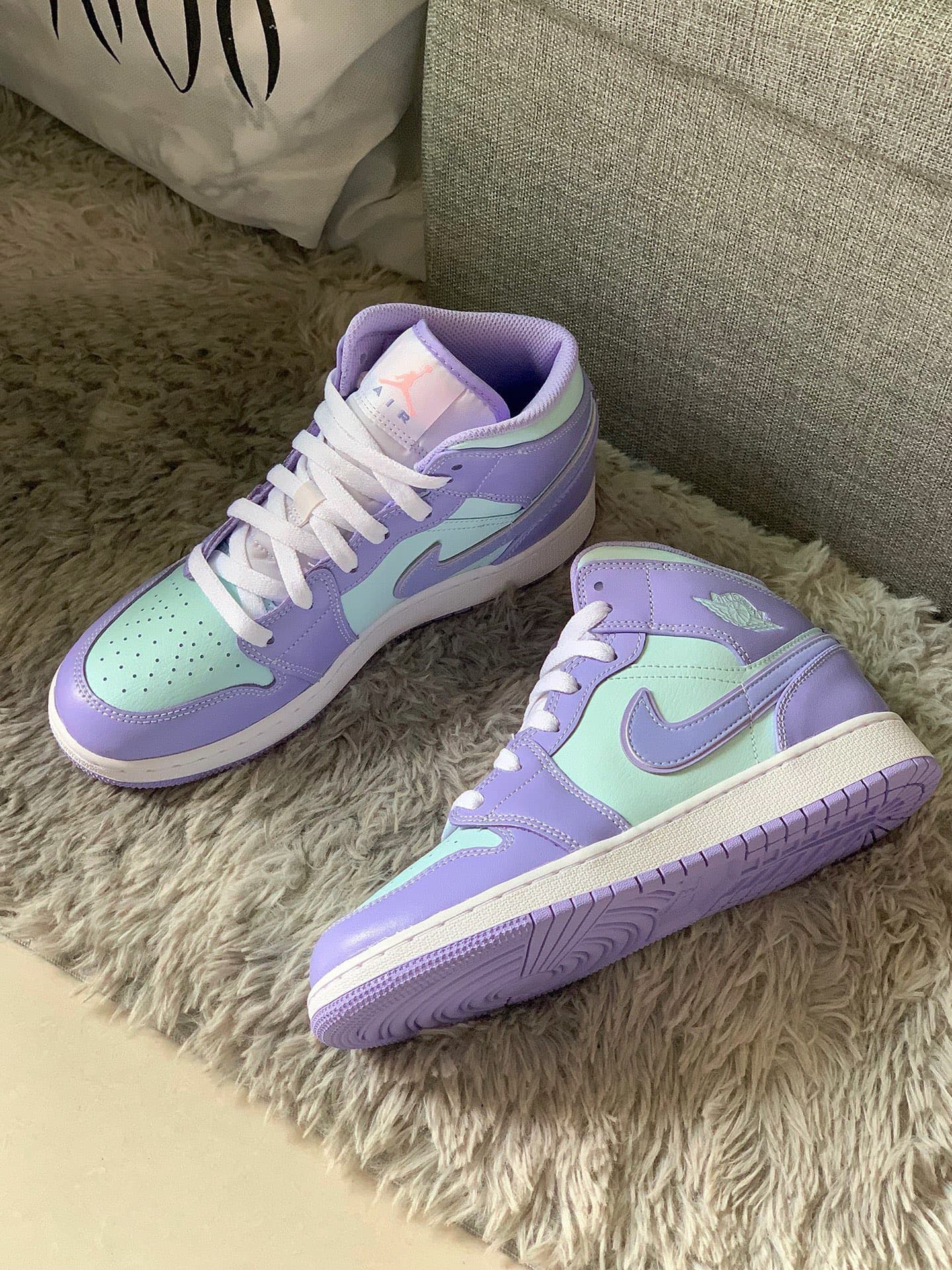 Jordan Air Jordan 1 Mid "Purple Glacier Blue" - фото покупателя Катя