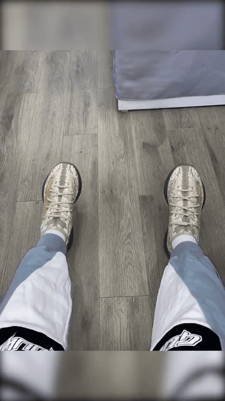 adidas originals Yeezy Boost 380 "Pepper" Reflective - фото покупателя Лилия