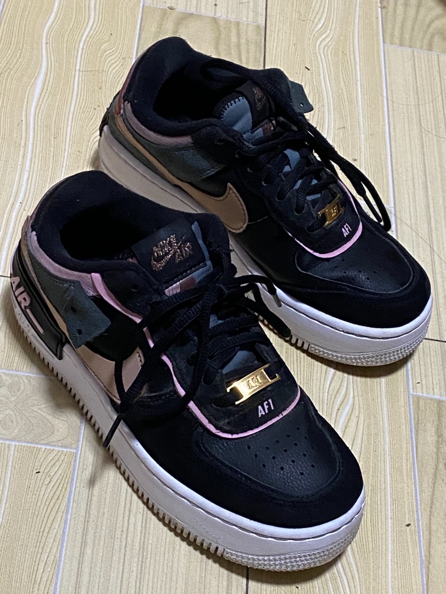 Nike Air Force 1 Low Shadow Black Light Arctic Pink Claystone Red - photo of buyer Дмитрий