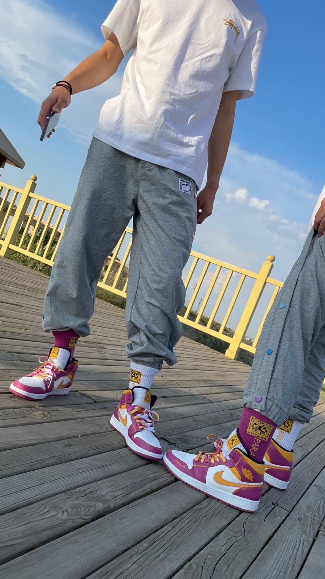 Jordan Air Jordan 1 mid "familia" - фото покупателя Люба