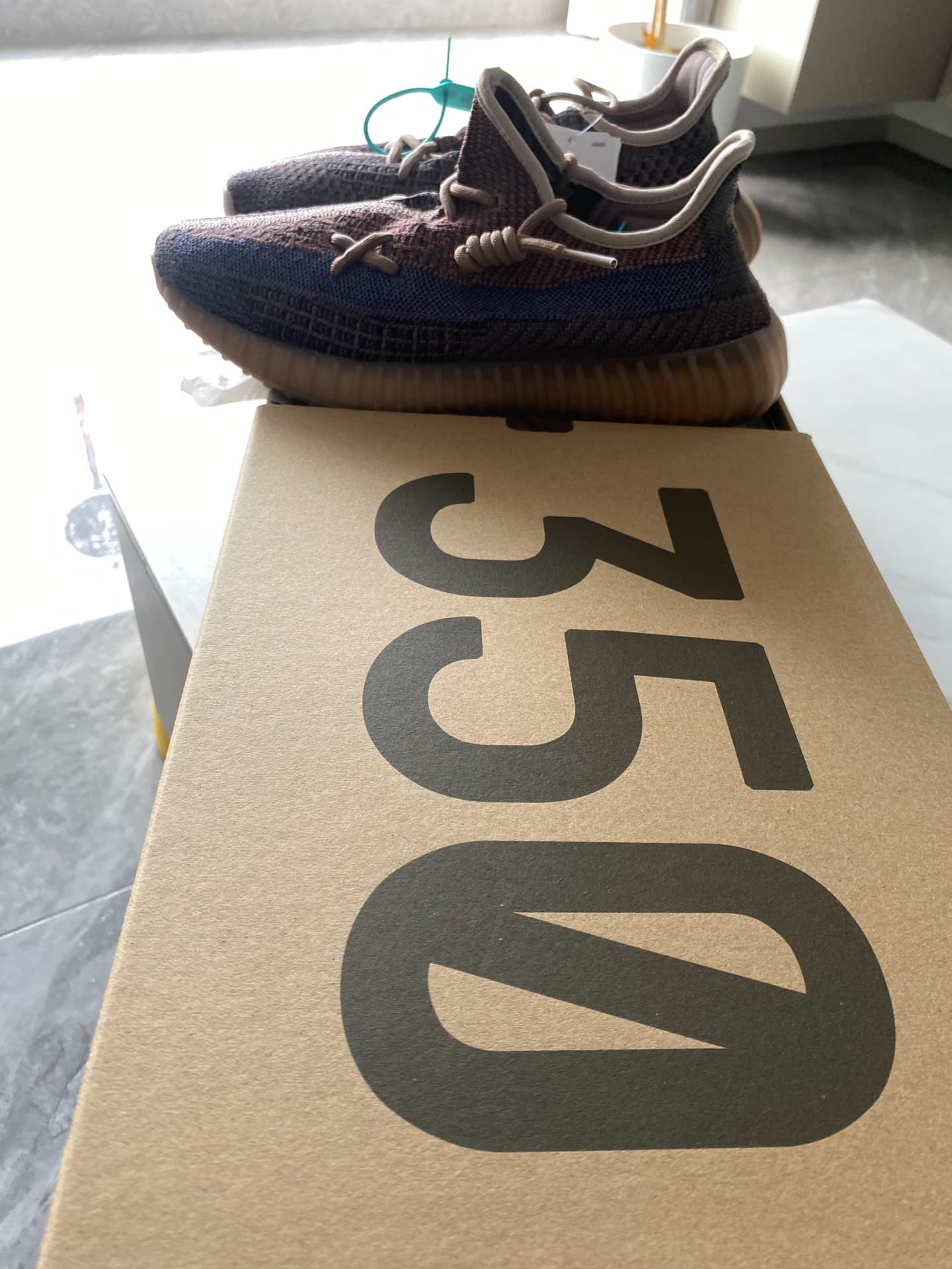 adidas originals Yeezy Boost 350 V2 "fade" - фото покупателя Лариса