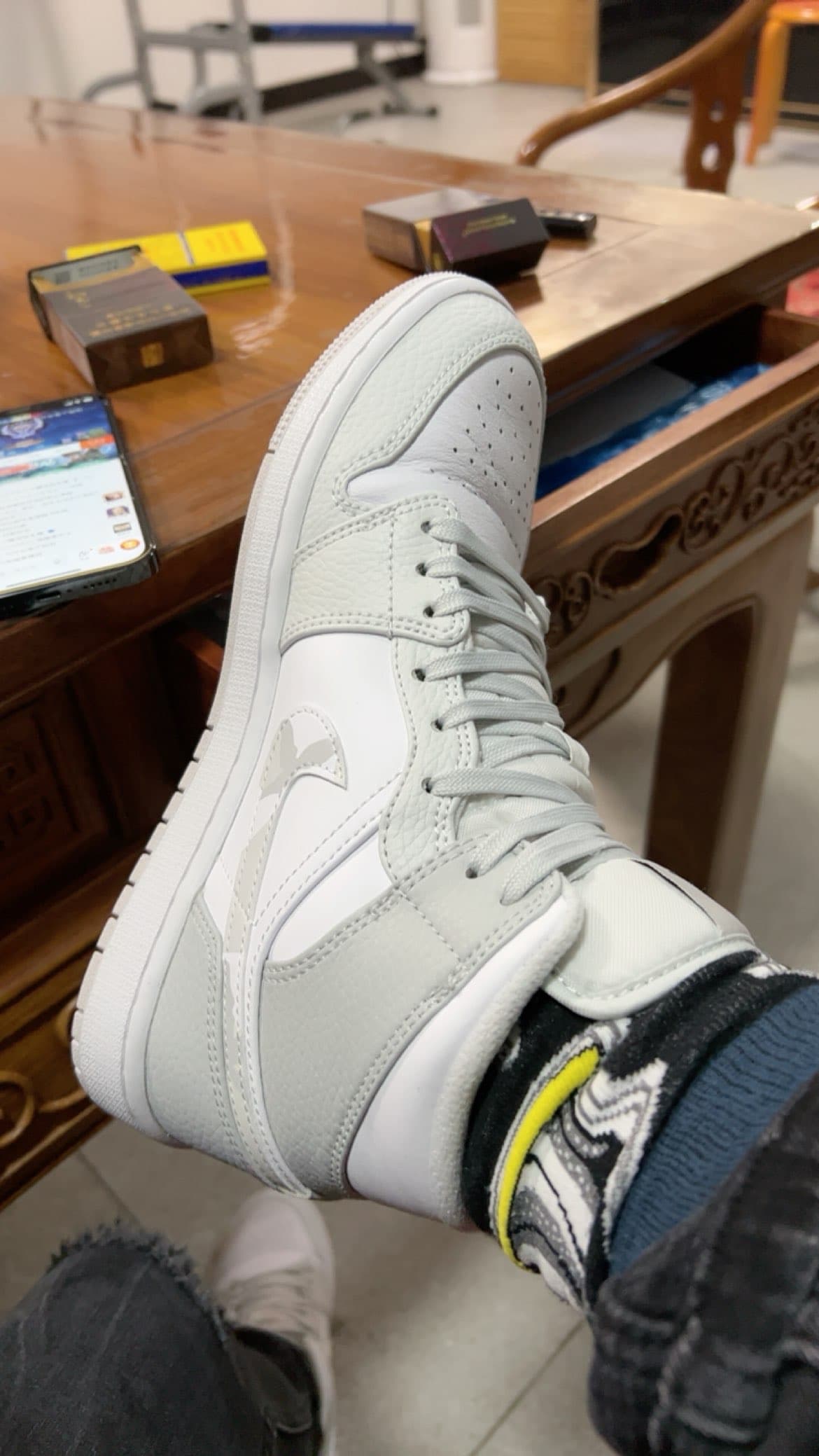 Jordan Air Jordan 1 mid "grey camo" dior - фото покупателя Владислав