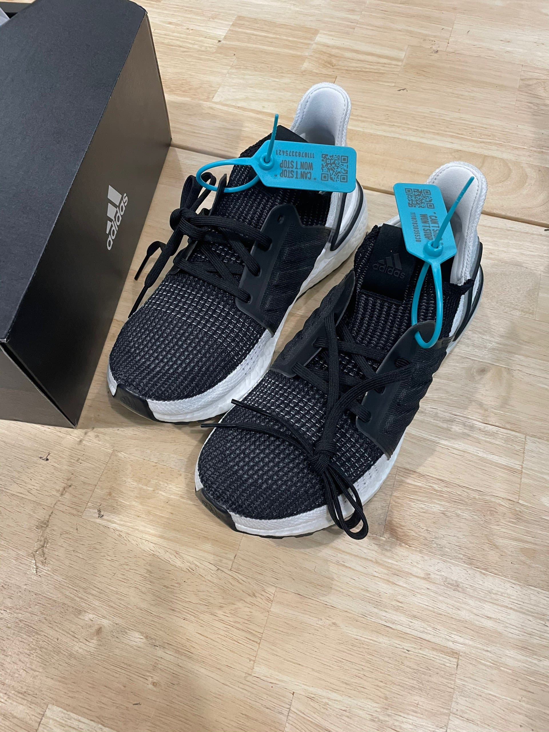 adidas x Parley Ultra Boost Legend Ink-Carbon-Core Black - фото покупателя Миша