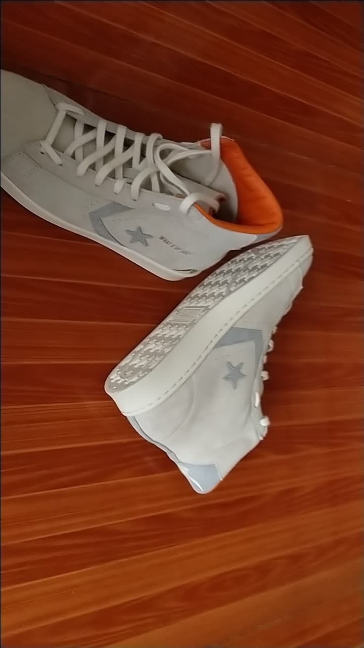 Bugs Bunny x Converse Cons Pro Leather - фото покупателя Екатерина
