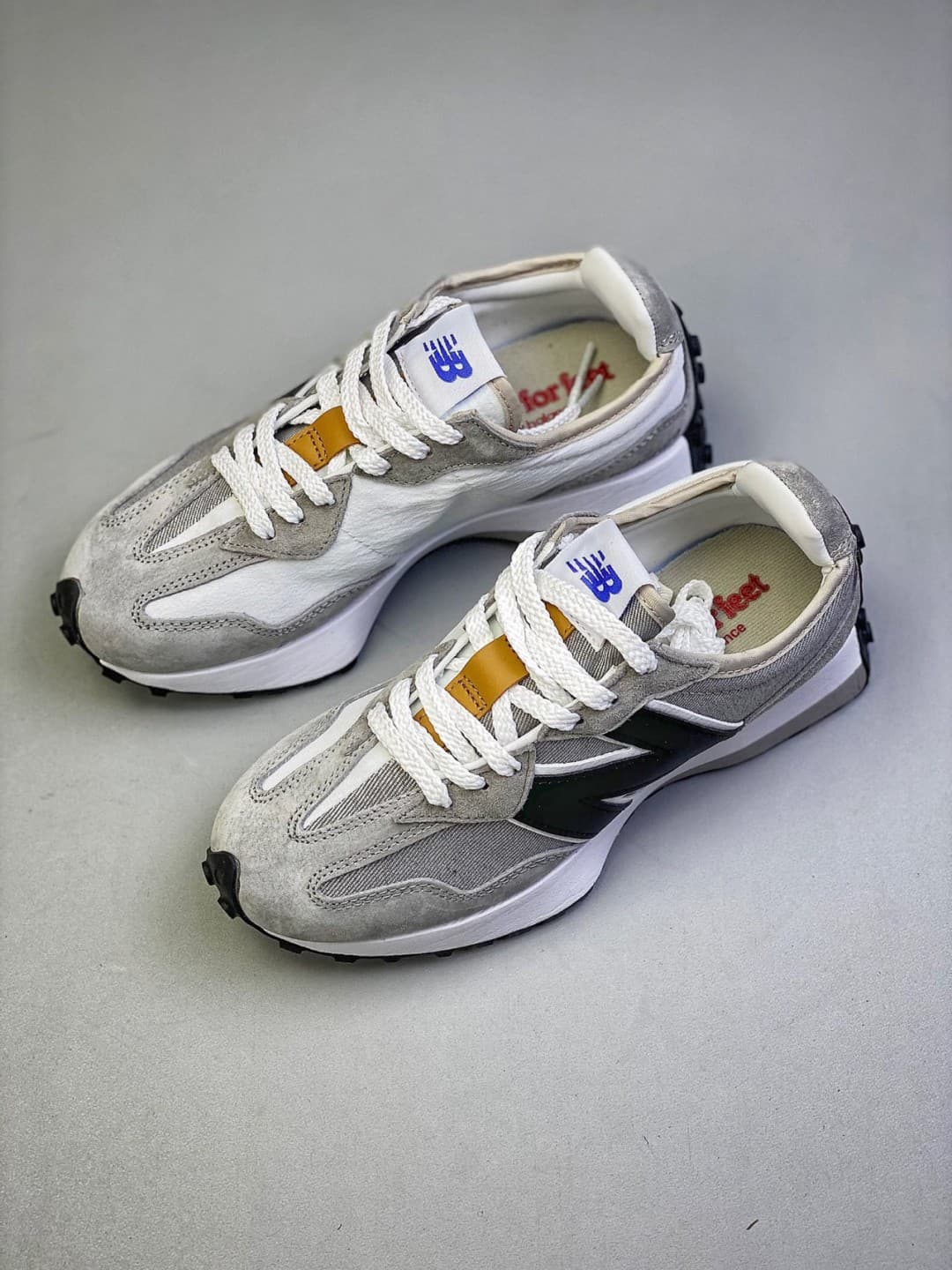 levis x New Balance NB 327 (полнота: D) - photo of buyer Маргарита