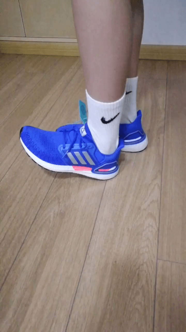 NASA x adidas Ultraboost 20 - фото покупателя Слава