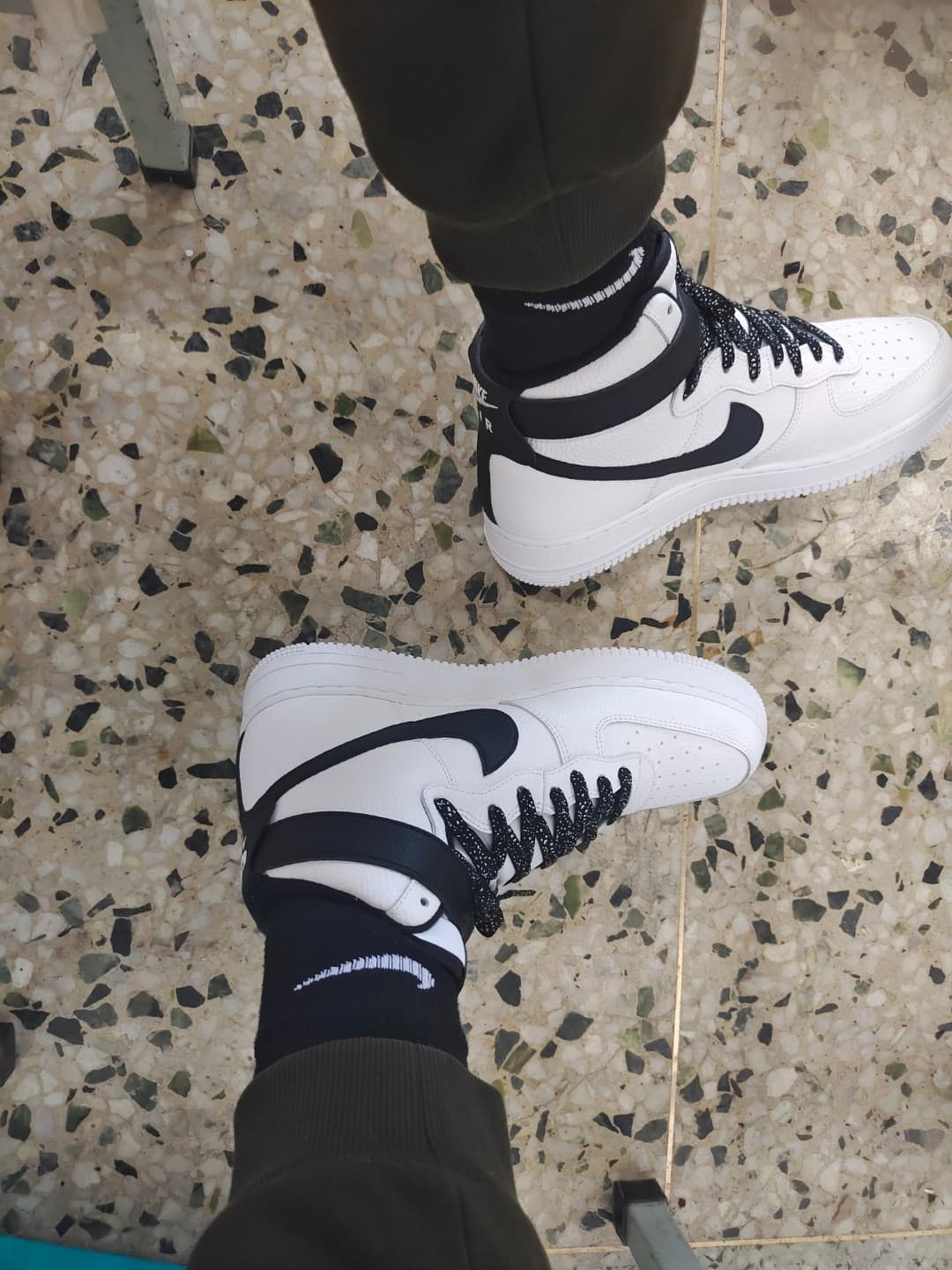 Nike Air Force 1 '07 High White Black - фото покупателя Эдуард