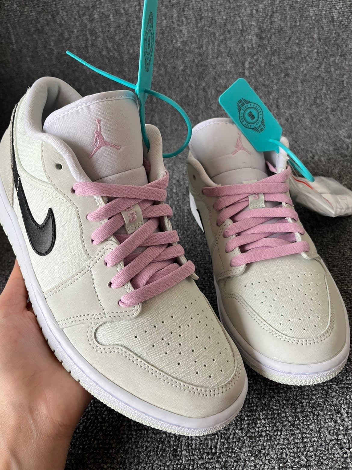 Jordan Air Jordan 1 se "barely green" - фото покупателя Юлия