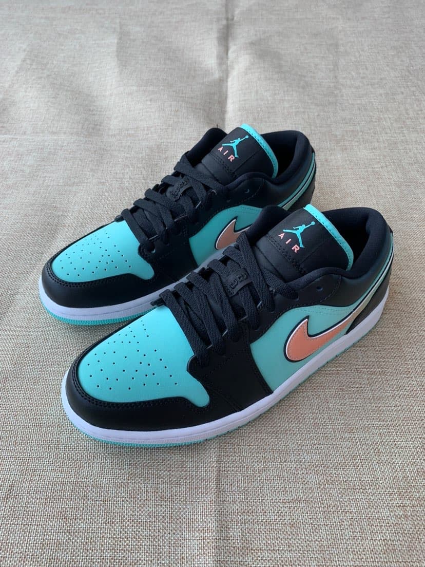 Jordan Air Jordan 1 low se "tropical twist" - фото покупателя Елизавета