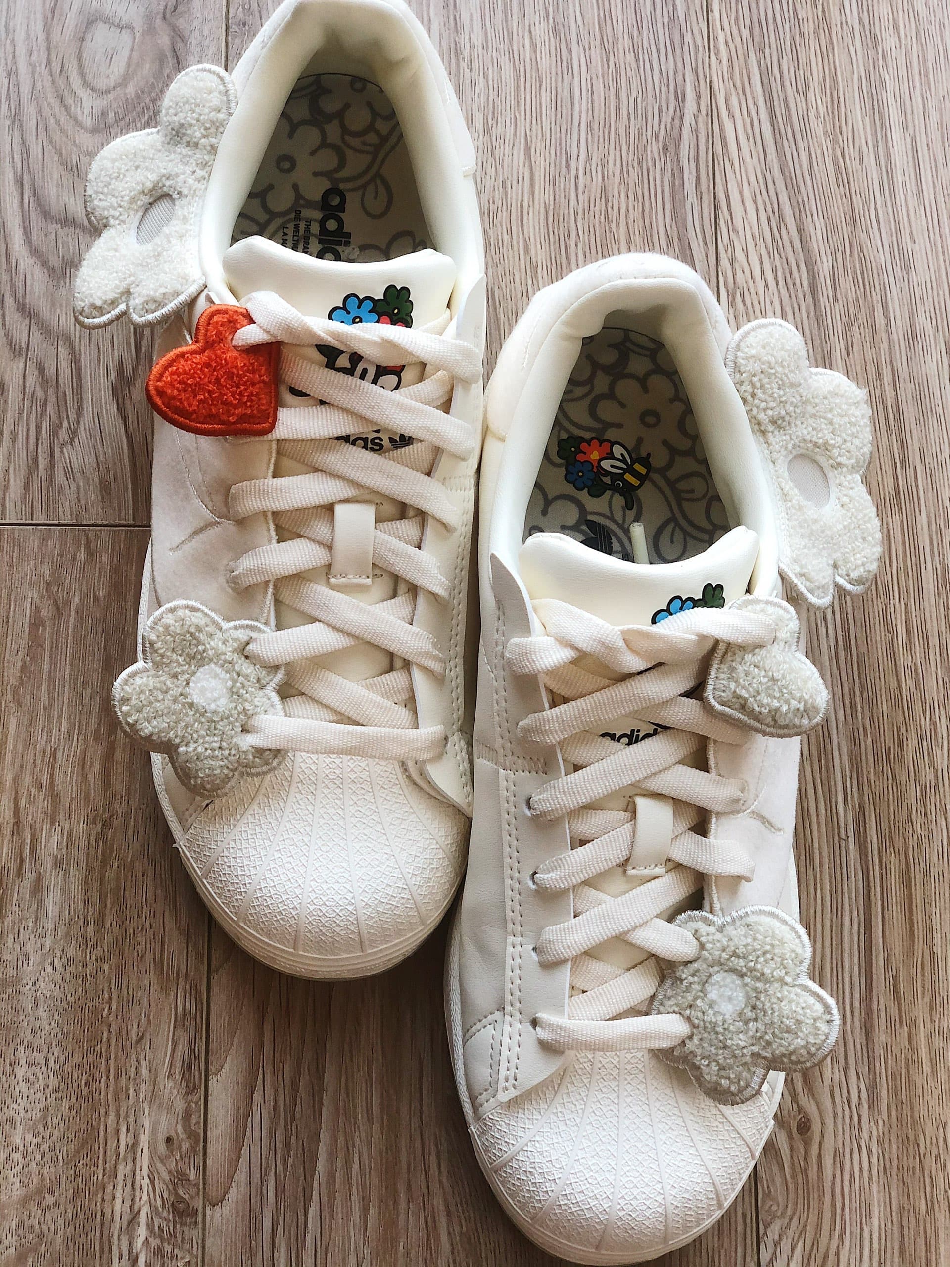 melting sadness x adidas originals Superstar "Bee With You" - фото покупателя Паша