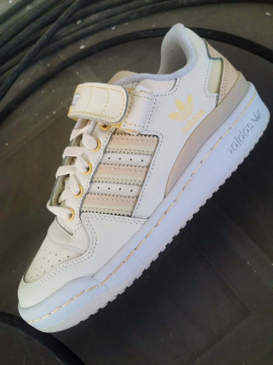 adidas originals FORUM Low Premium White Halo Ivory - фото покупателя Валентина