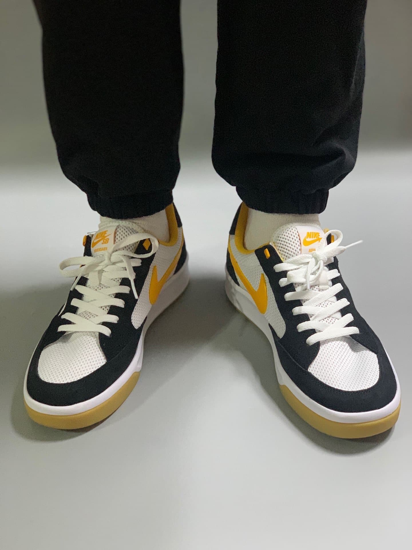 Nike SB Adversary University Gold logo - фото покупателя Леонид