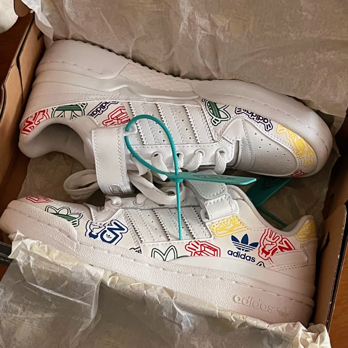 adidas originals FORUM Low Allover White Cloud-White Core-Black - фото покупателя Лариса