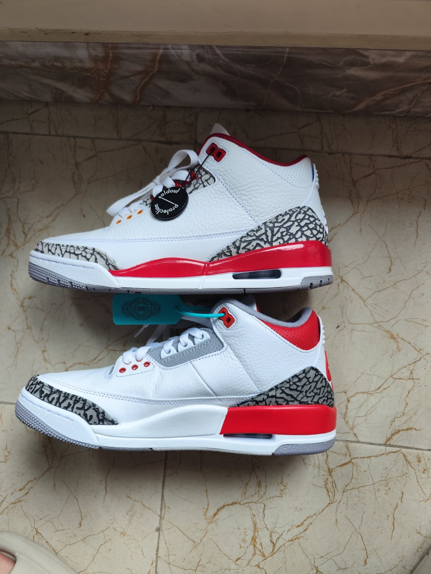 Jordan Air Jordan 3 retro "cardinal red" - фото покупателя Слава