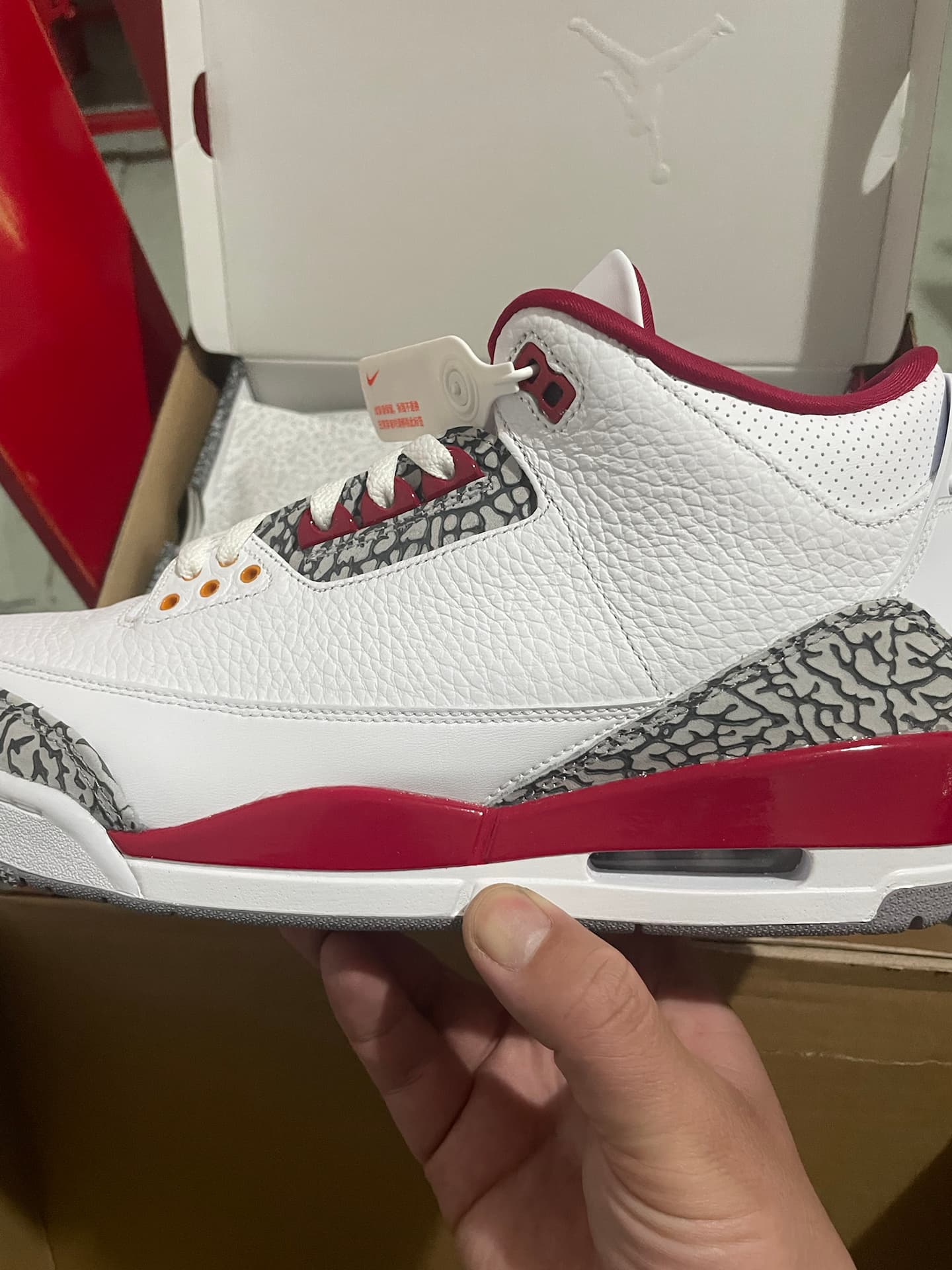 Jordan Air Jordan 3 retro "cardinal red" - фото покупателя Рома
