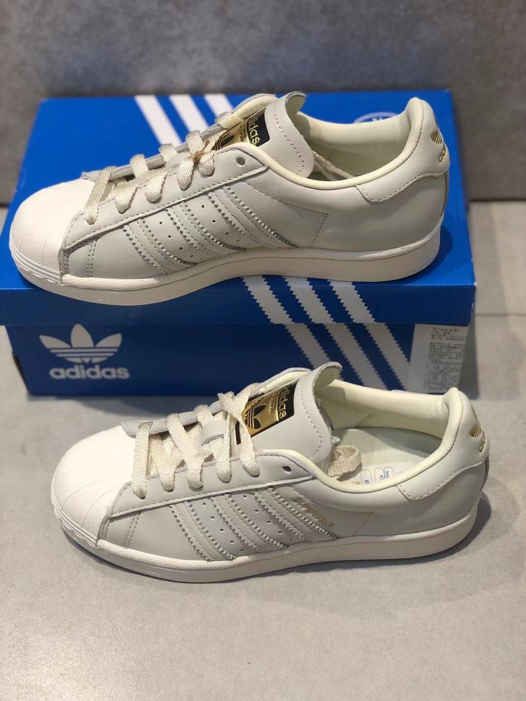 adidas originals Superstar - photo of buyer Юрий