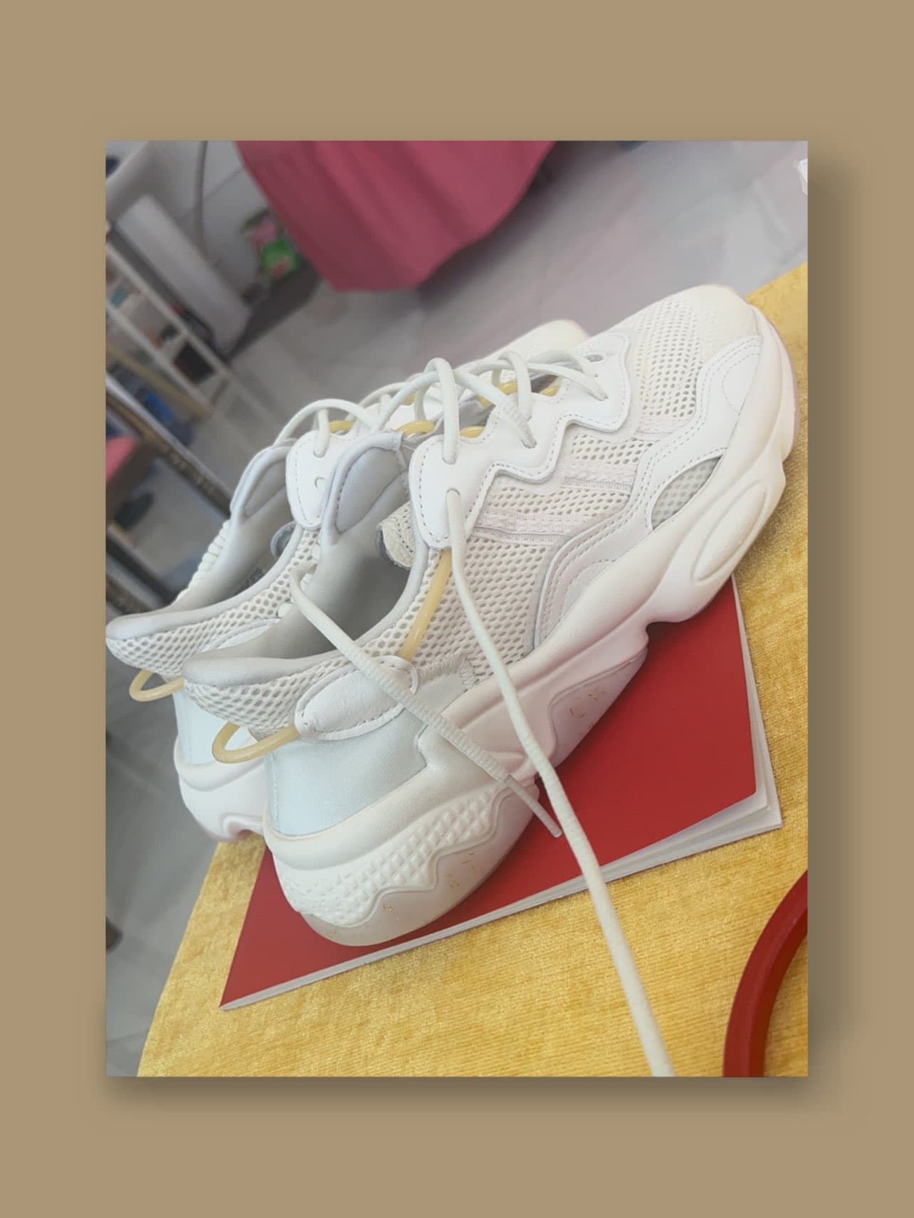 adidas originals Ozweego Casual Off White Purple Tint - фото покупателя Паша