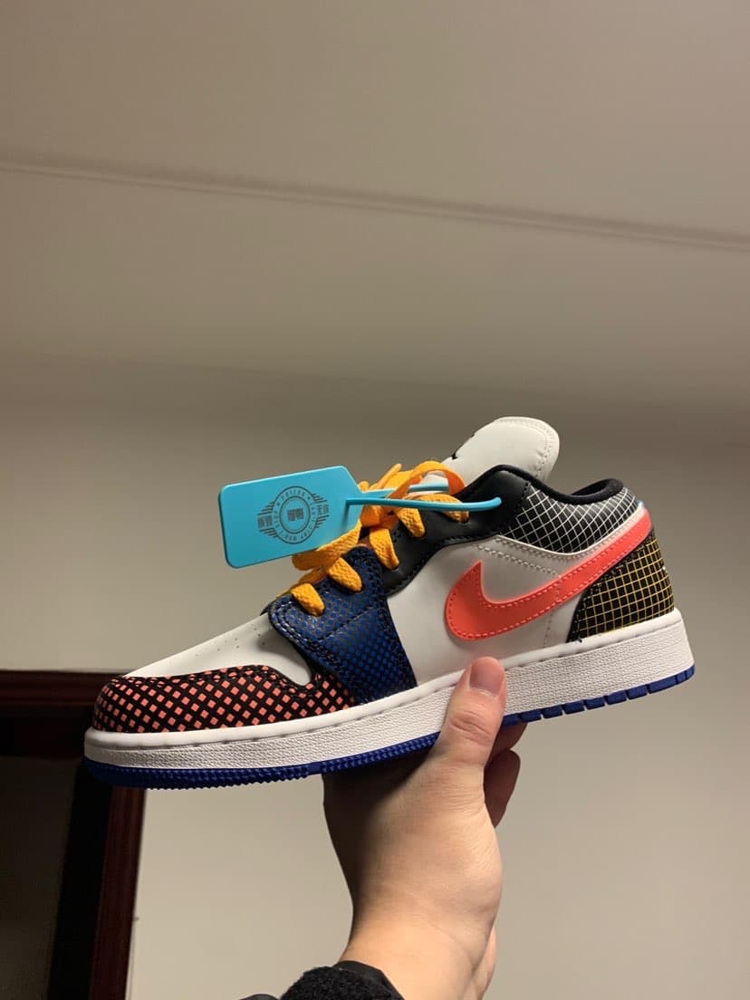 Jordan Air Jordan 1 Low GS MMD Multi - фото покупателя Анастасия