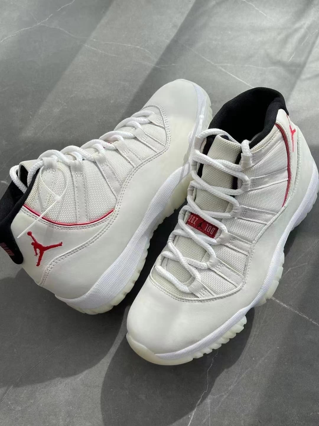 Jordan Air Jordan 11 platinum tint - фото покупателя Евгений