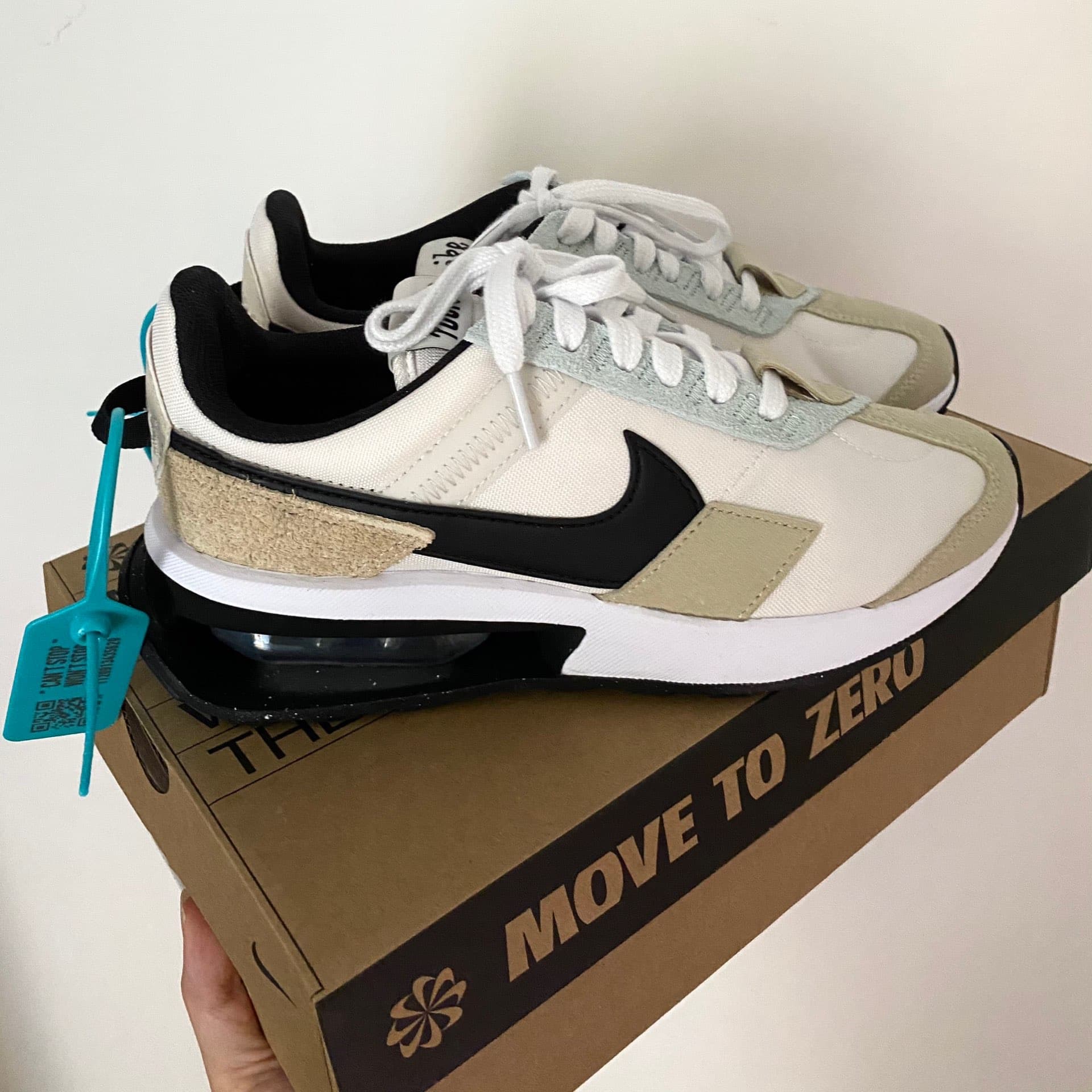 Nike Air Max Pre-Day lx - фото покупателя Софья