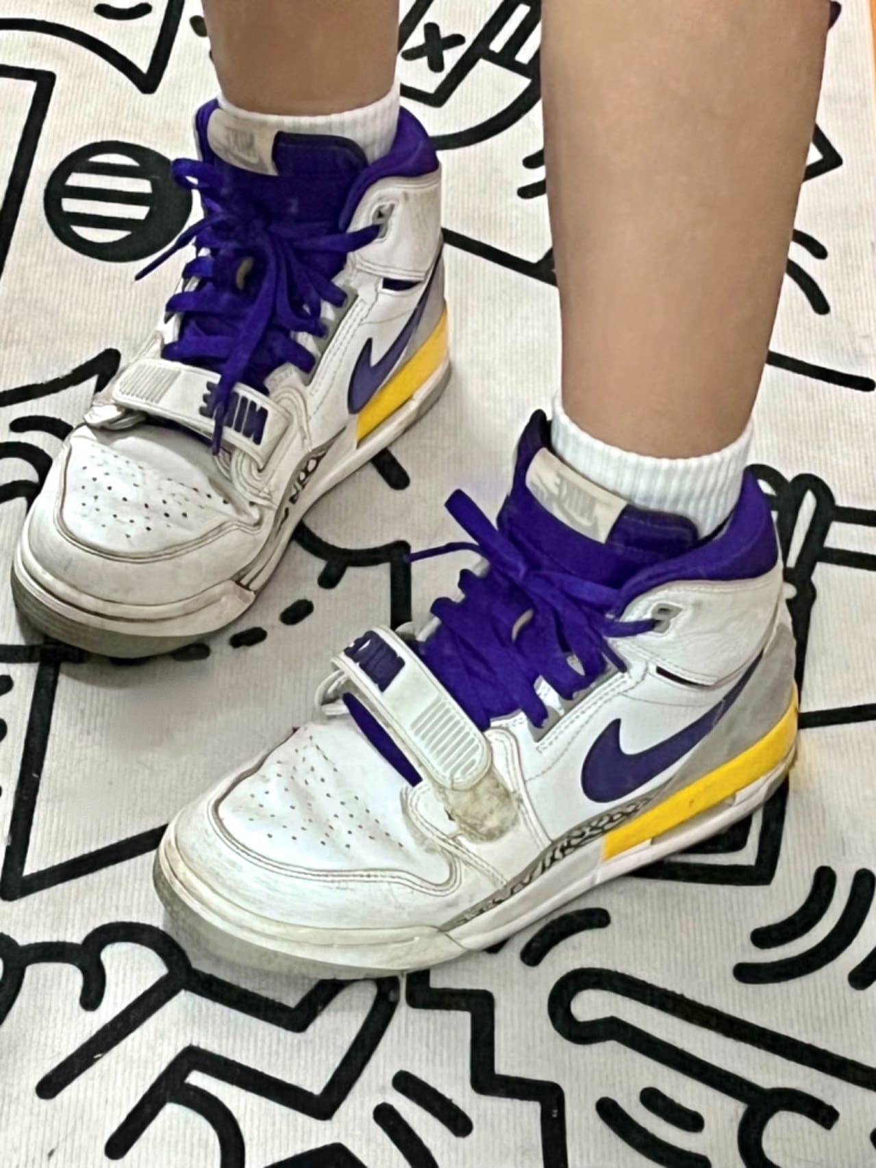 Jordan Legacy 312 lakers - photo of buyer Никита