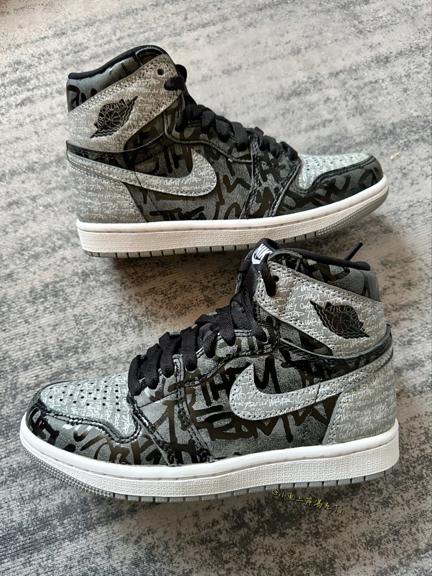Jordan Air Jordan 1 retro high og "rebellionaire" - фото покупателя Павел