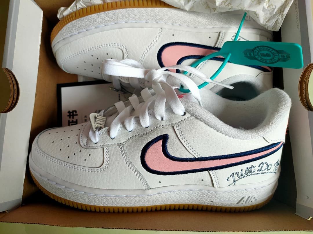 Nike Air Force 1 LV8 GS Low Just Do It - фото покупателя Женя