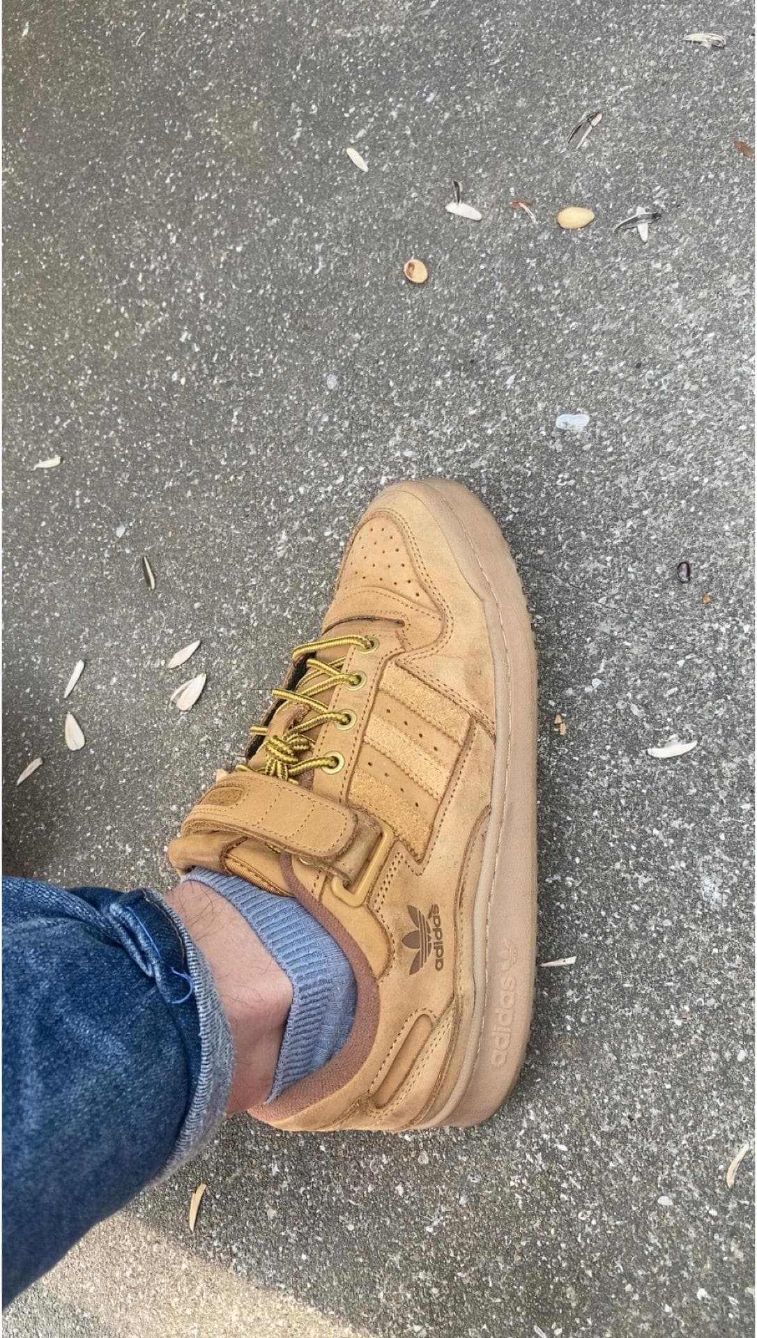 atmos x adidas originals FORUM Low "Wheat" - photo of buyer Наташа