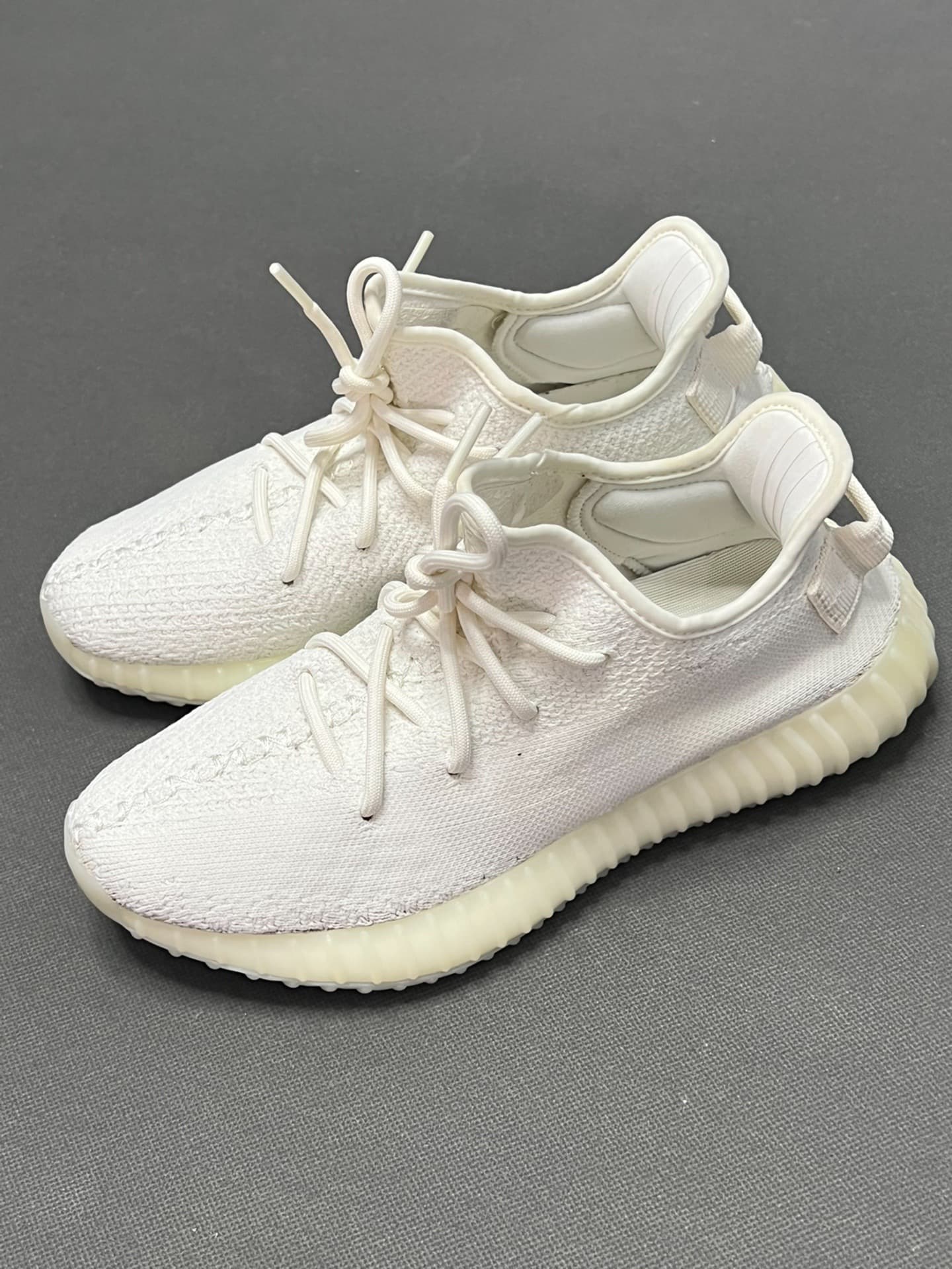 adidas originals Yeezy Boost 350 V2 "Triple White" - photo of buyer Федор