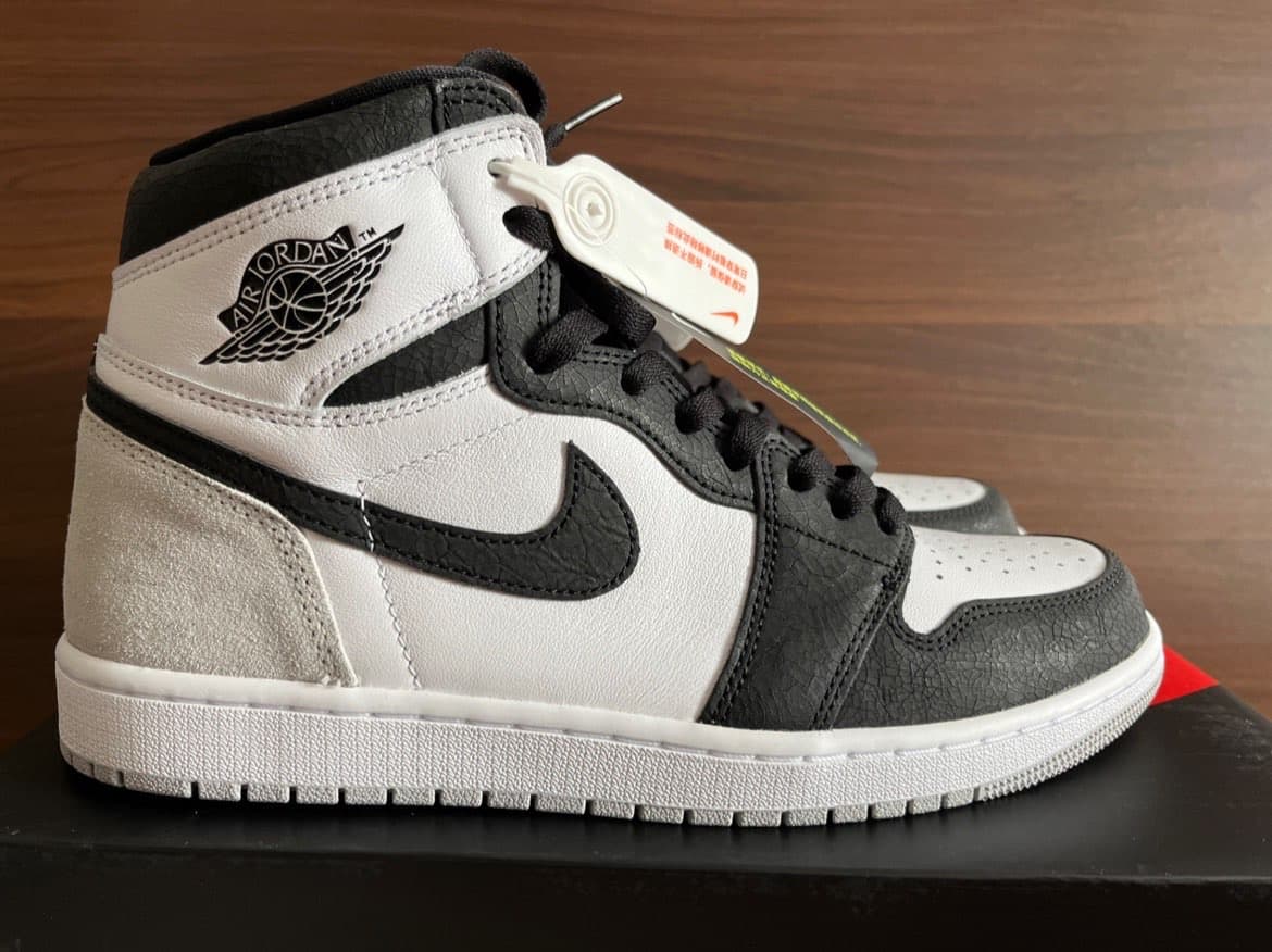 Jordan Air Jordan 1 retro high og "bleached coral" - фото покупателя Вова