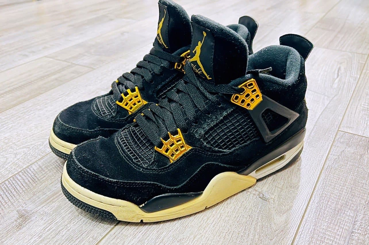 Jordan Air Jordan 4 retro royalty - photo of buyer Григорий