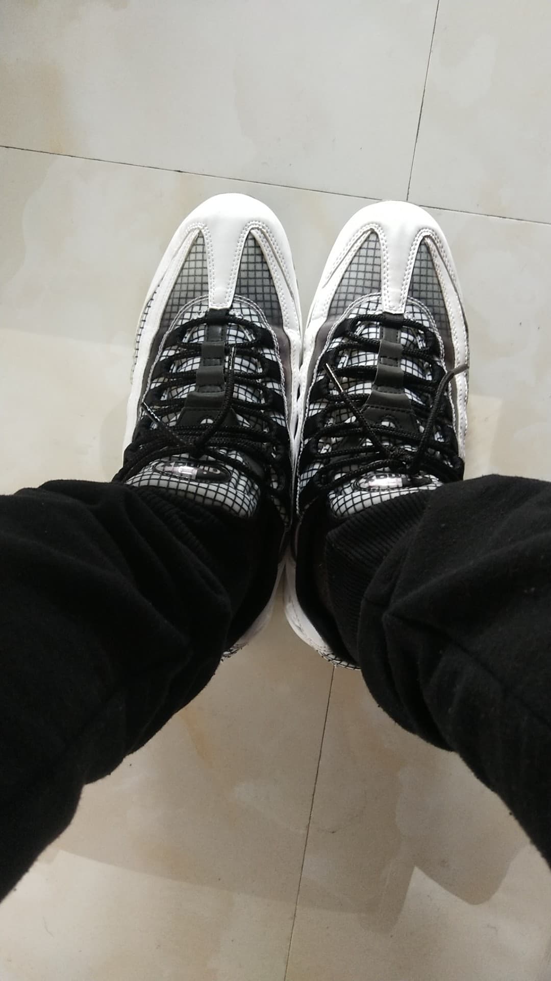 Nike Air Max 95 LV8 Grid - фото покупателя Артем