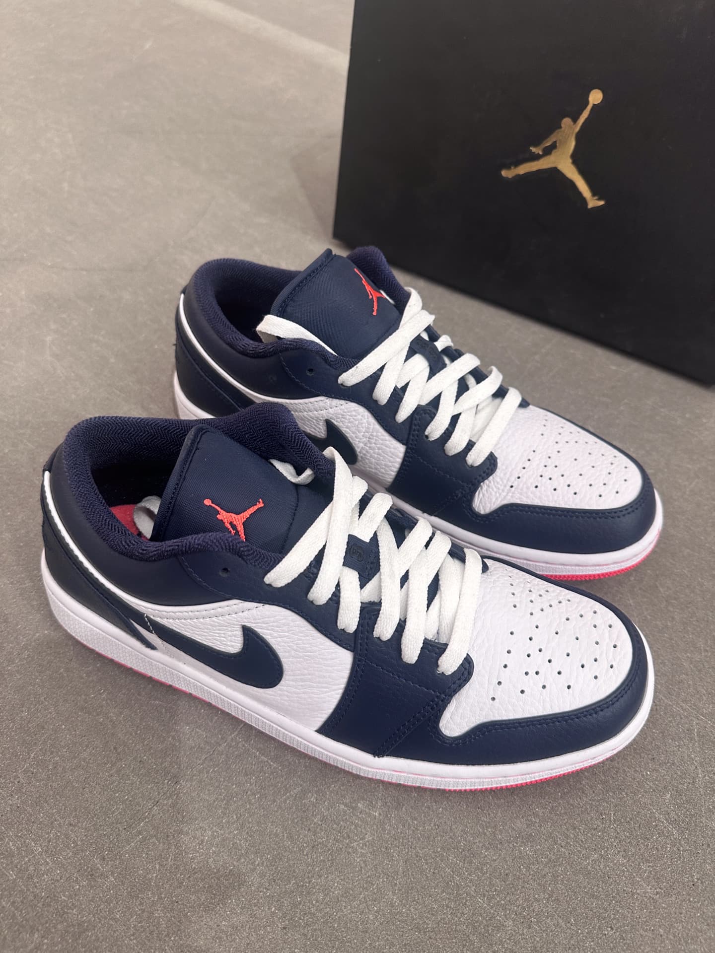 Air Jordan 1 Low Retro Ember Glow - photo of buyer Лиза