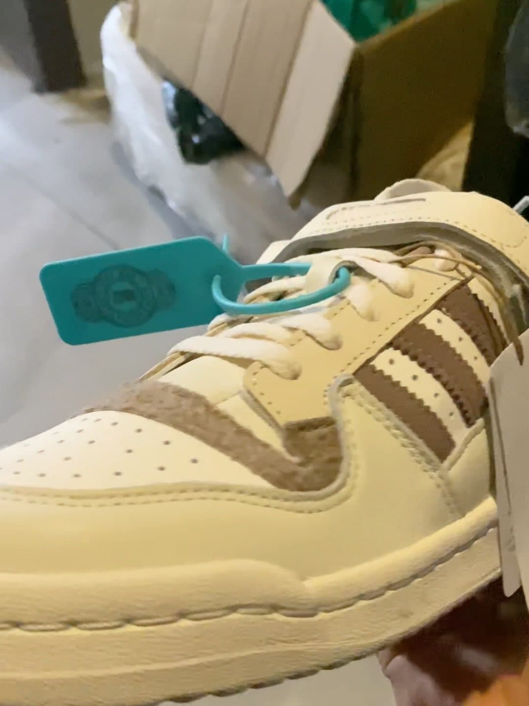 adidas originals FORUM 84 Low Halo Ivory Fleece Cream Chalk-White - фото покупателя Полина