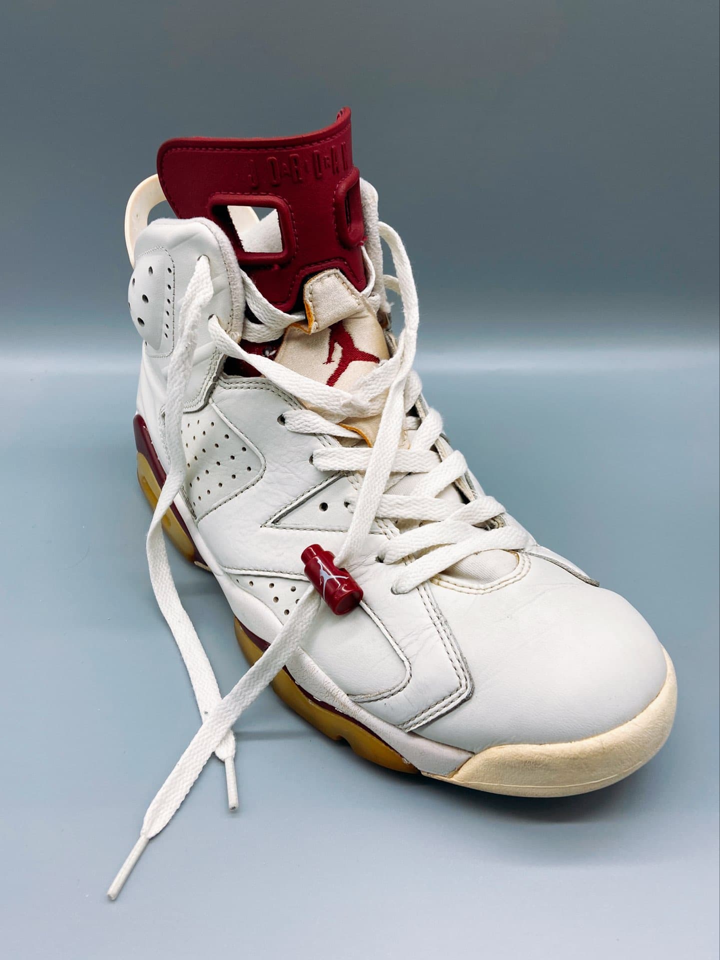 Jordan Air Jordan 6 Retro Maroon (2015) - фото покупателя Роман