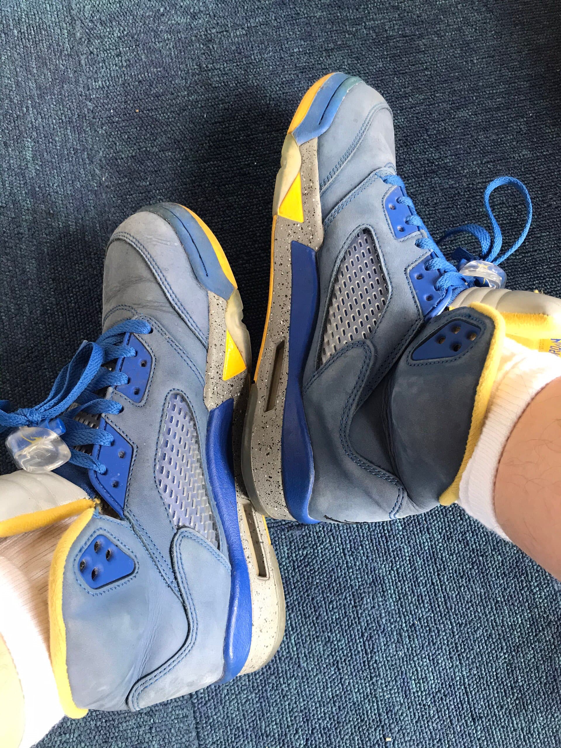 Jordan Air Jordan 5 Retro "Laney Varsity Royal" - фото покупателя Андрей