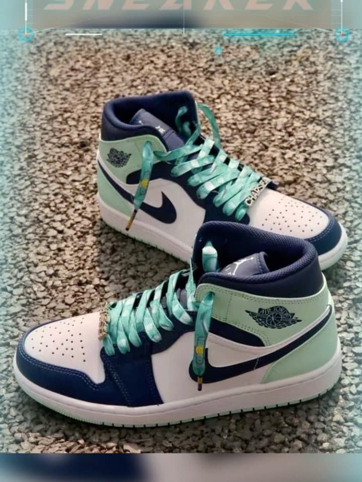 Jordan Air Jordan 1 mid "blue mint" - фото покупателя Саша