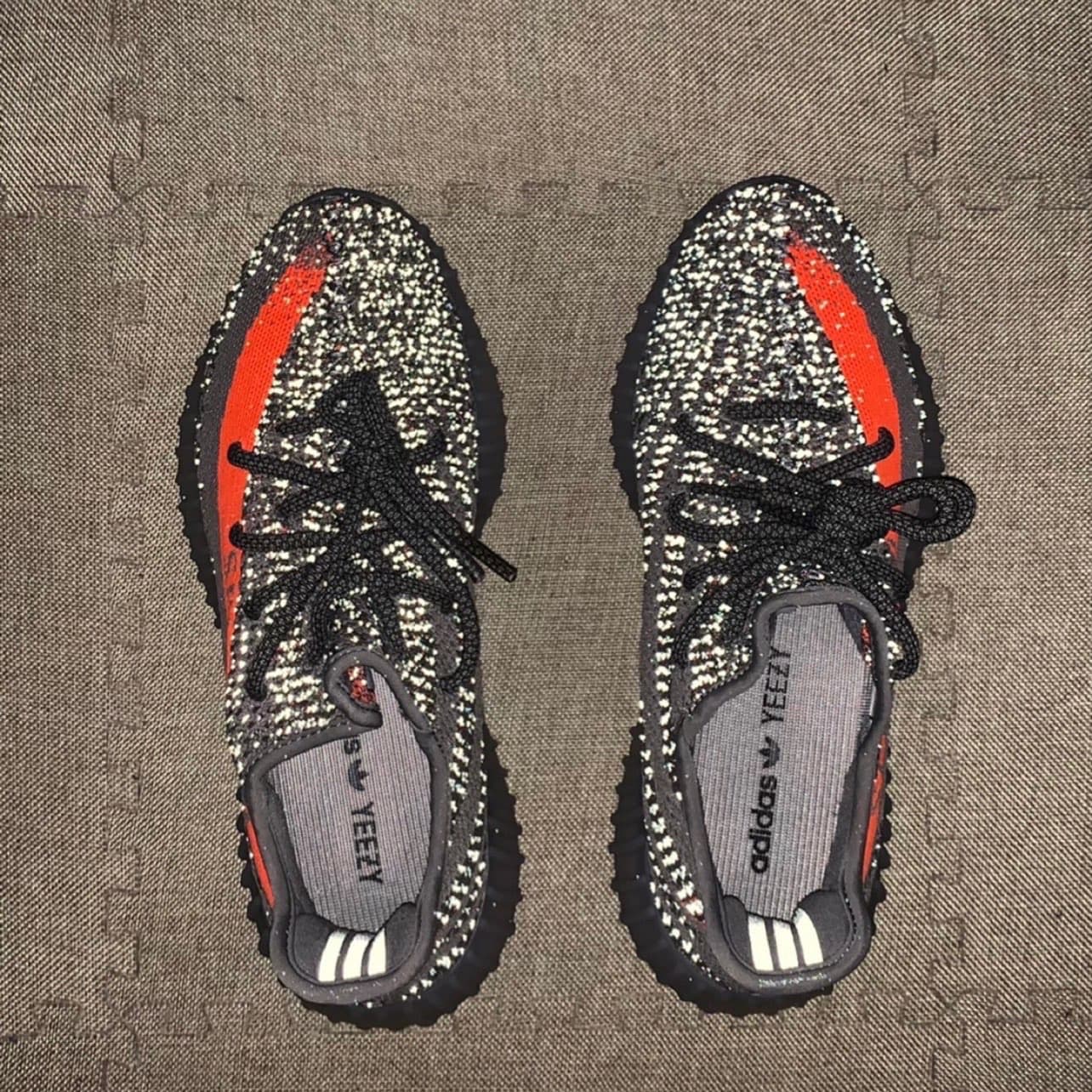 adidas originals Yeezy Boost 350 V2 1.0 "Beluga" - фото покупателя Татьяна
