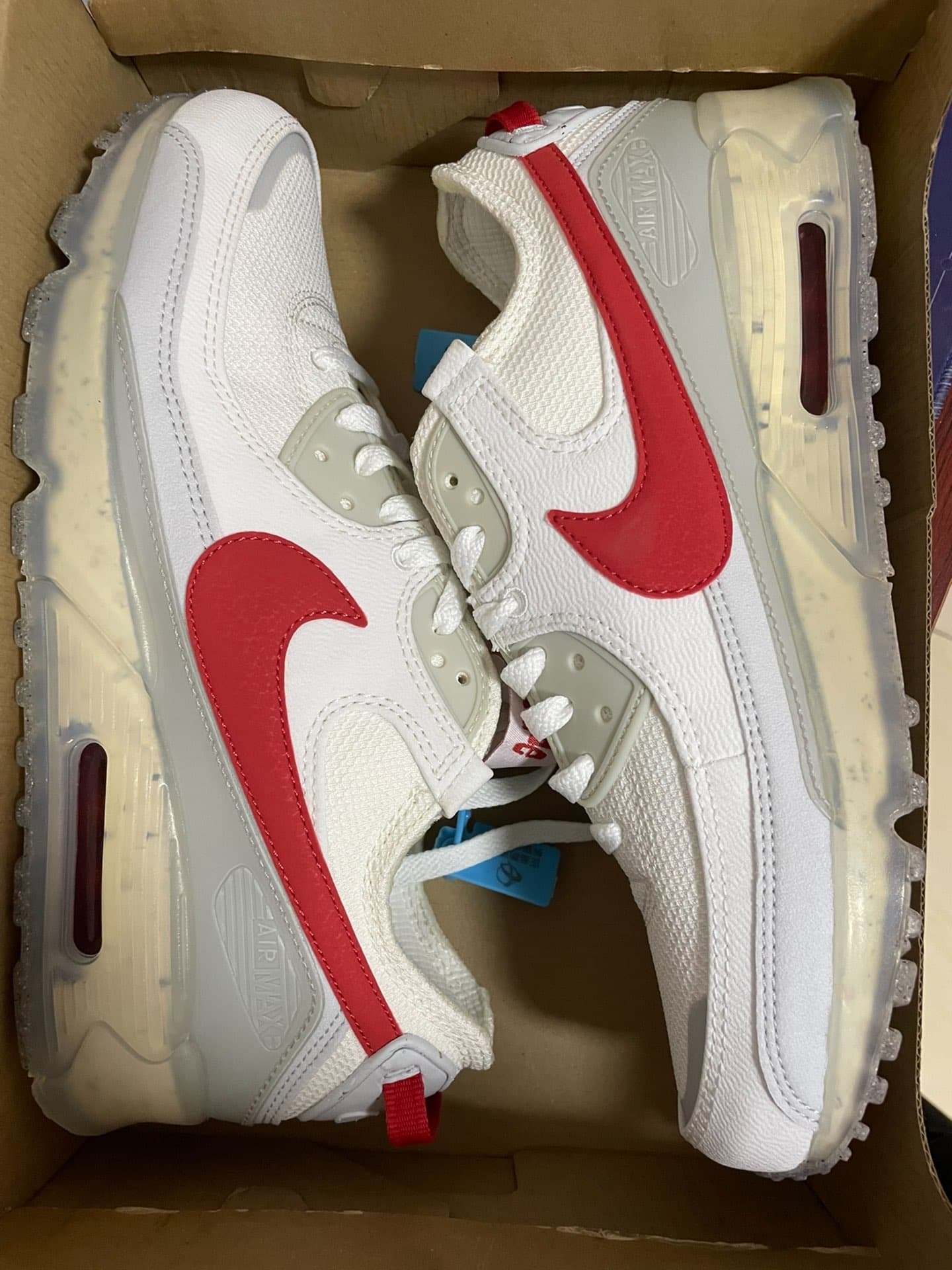 Nike Air Max 90 Terrascape, Summit White/Red Clay - фото покупателя Геннадий