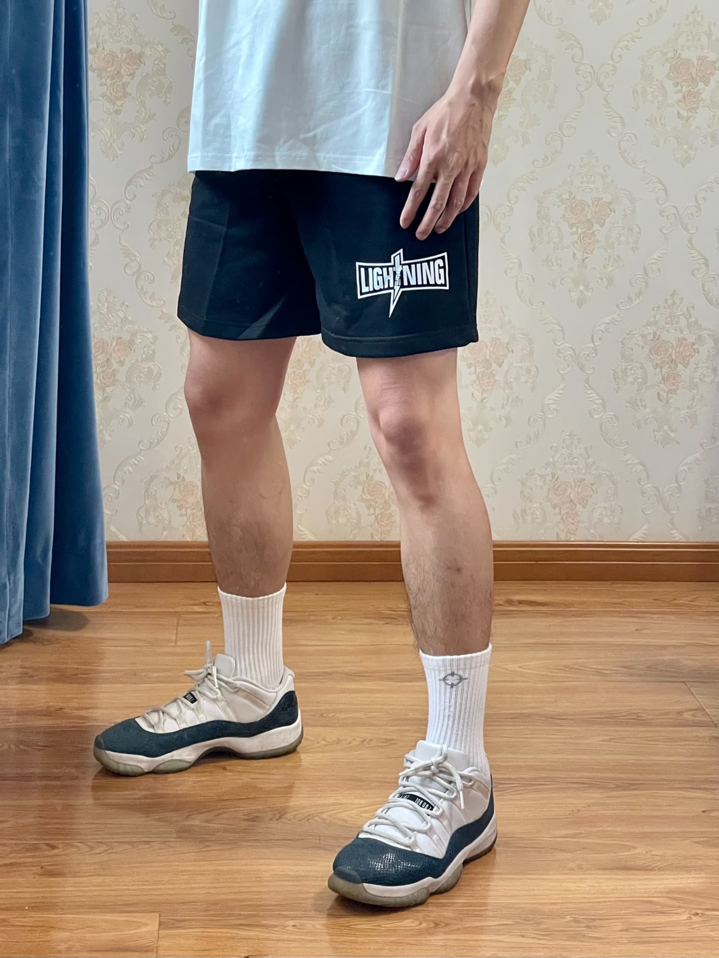 Air Jordan 11 Low "Navy Snakeskin" 2019 - фото покупателя Юра